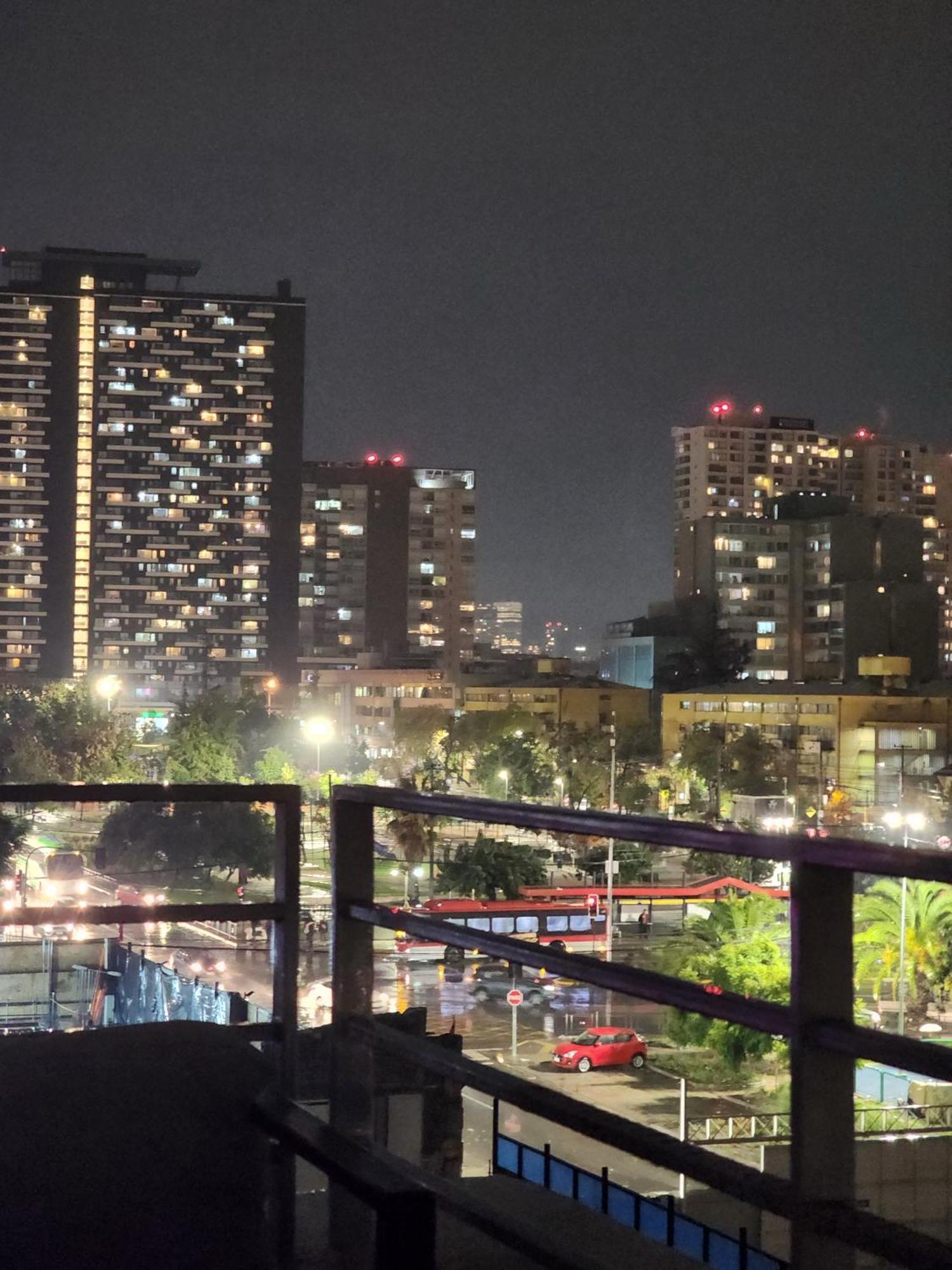 Privada En Nuevo Depto Con Terraza Y Ac Por Metro Irarrazaval *